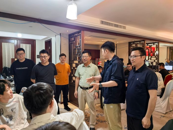 橙讯图片_1759975601732 橙讯图片_1759975601732